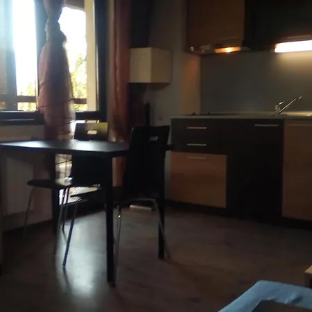 Alexander 3327 Bansko