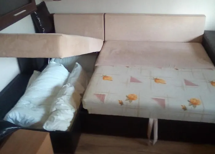 Alexander 3327 * 班斯科