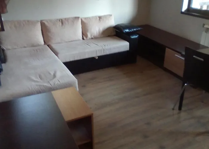 Apartment Alexander 3327 *