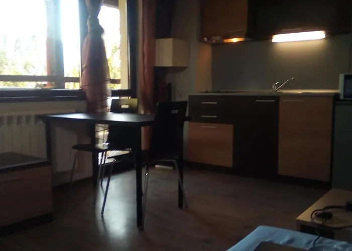 Alexander 3327 Bansko