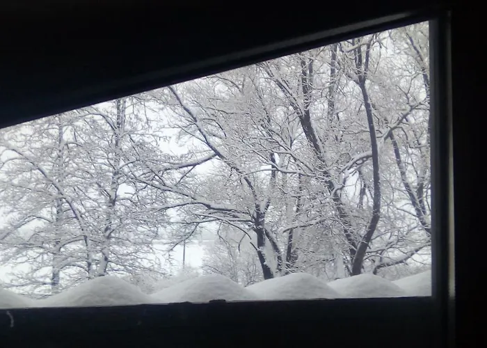 Alexander 3327 Bansko