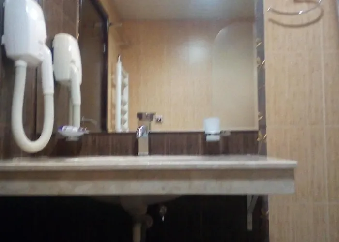 Apartment Alexander 3327 *